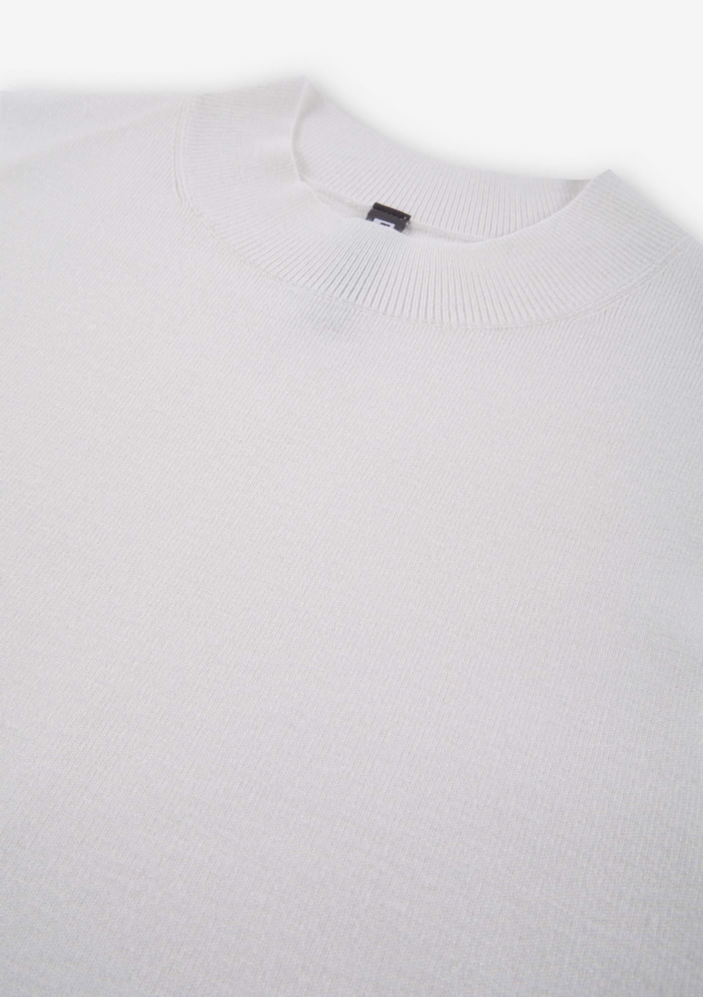 HASSIUM Knitted Top Sw43