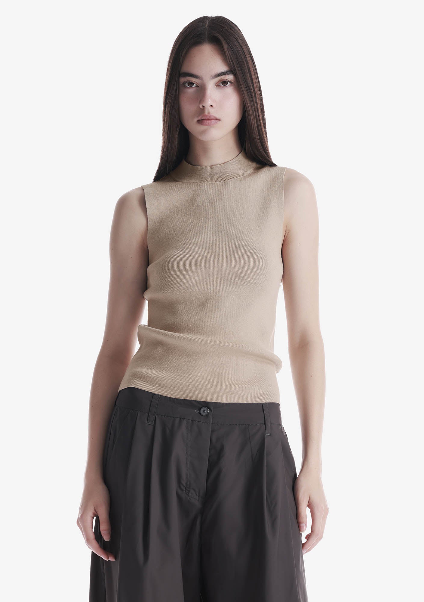 HASSIUM Knitted Top Sw43