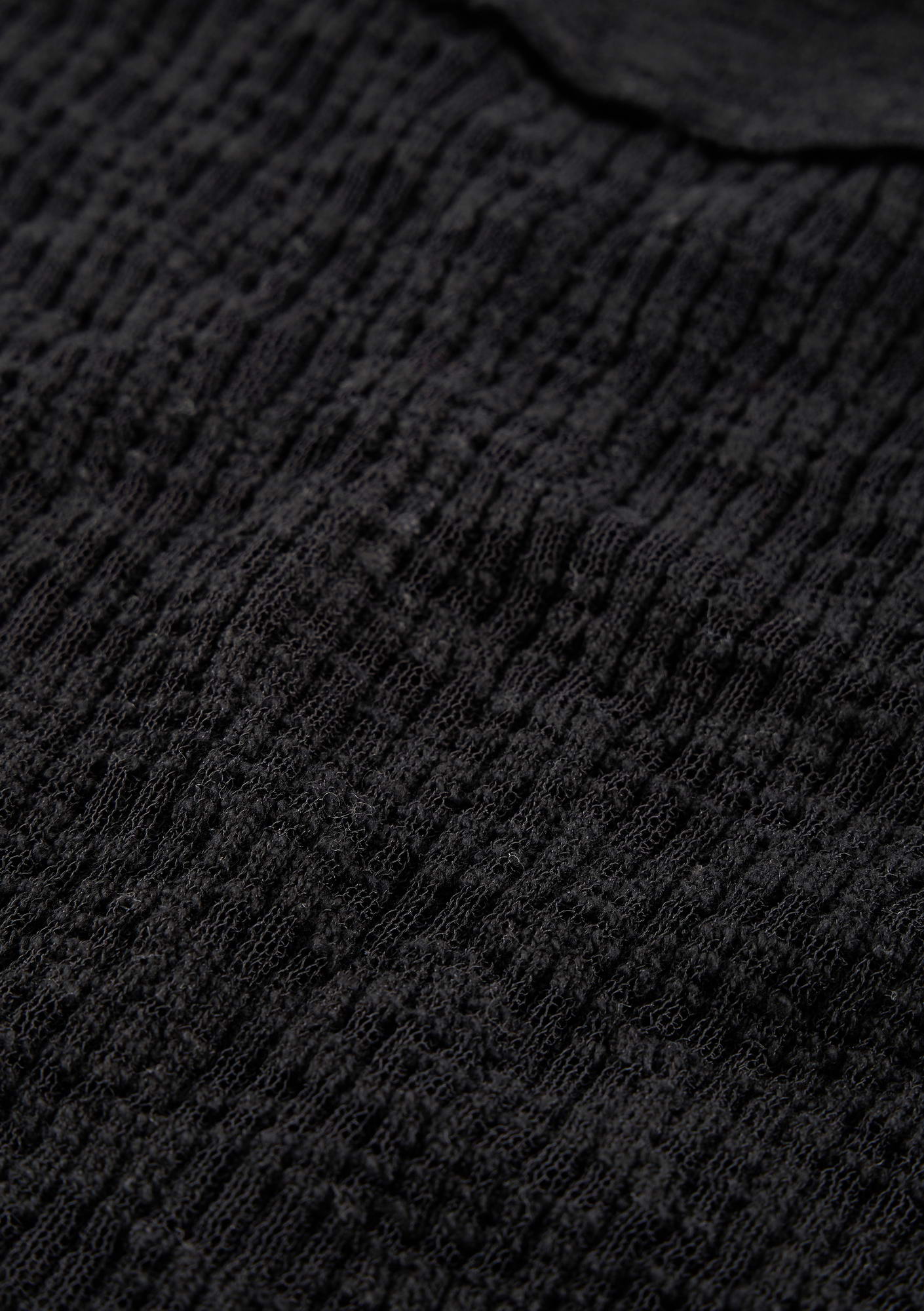 THETA Spread Collar Sweater Sw44