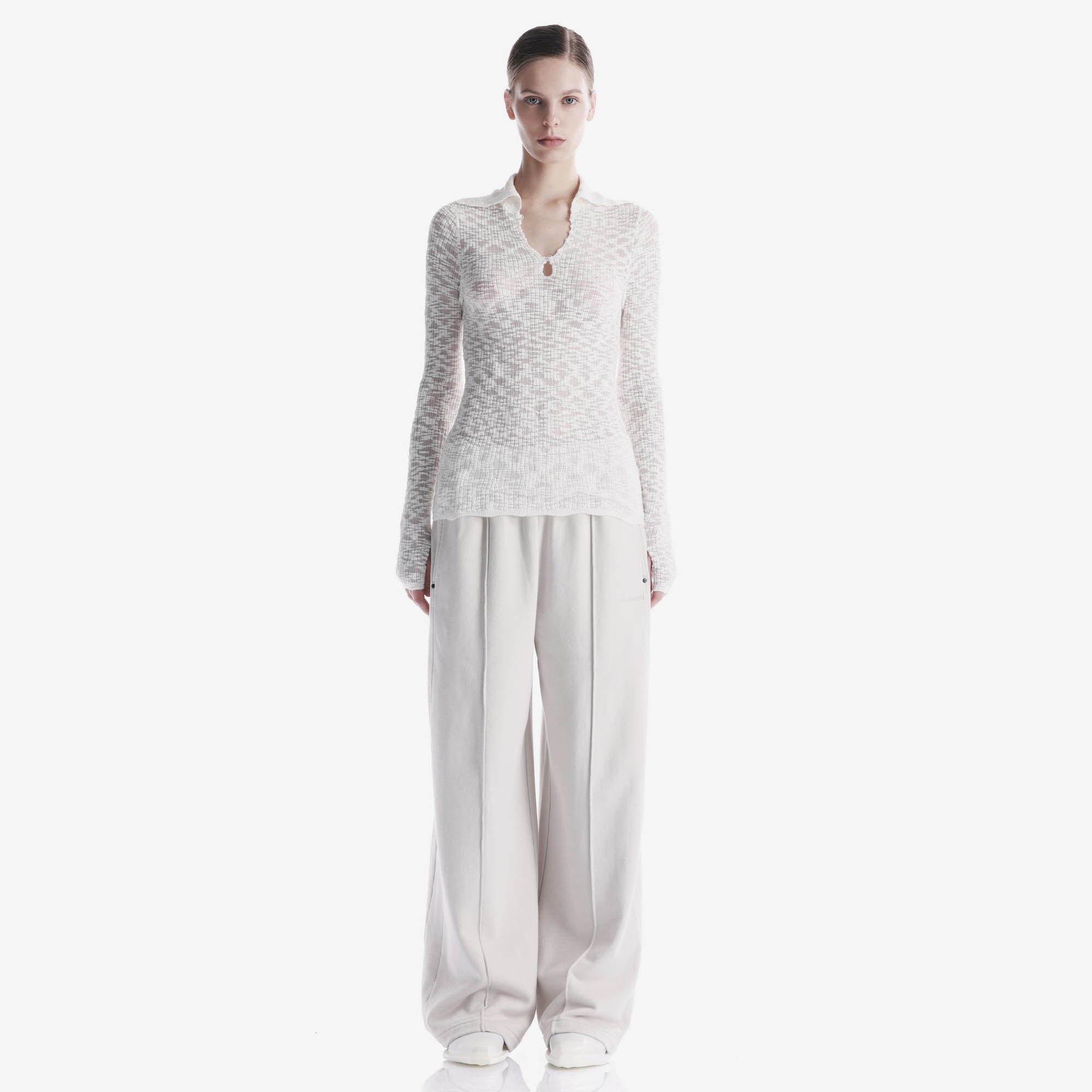 THETA Spread Collar Sweater Sw44