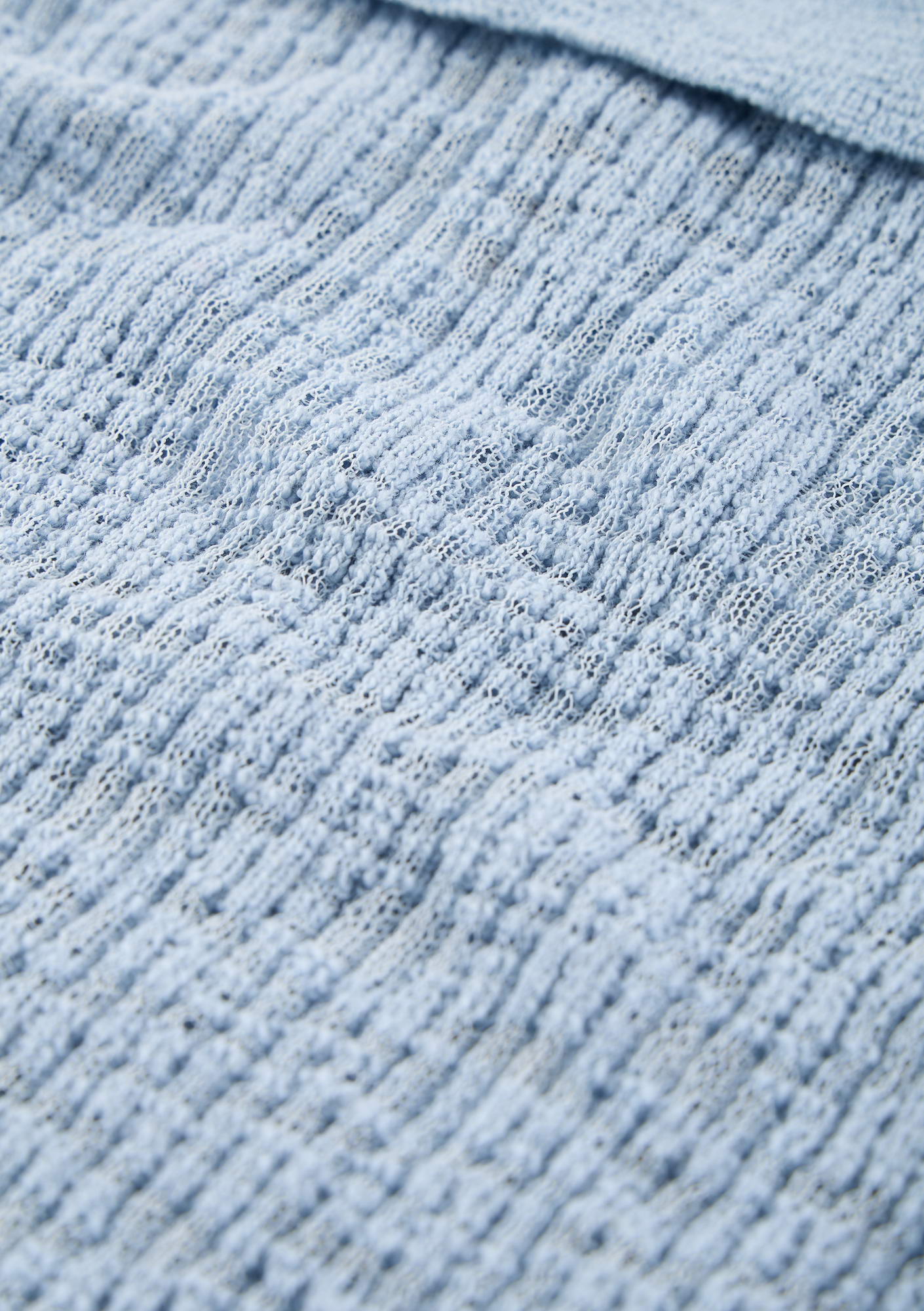 THETA Spread Collar Sweater Sw44