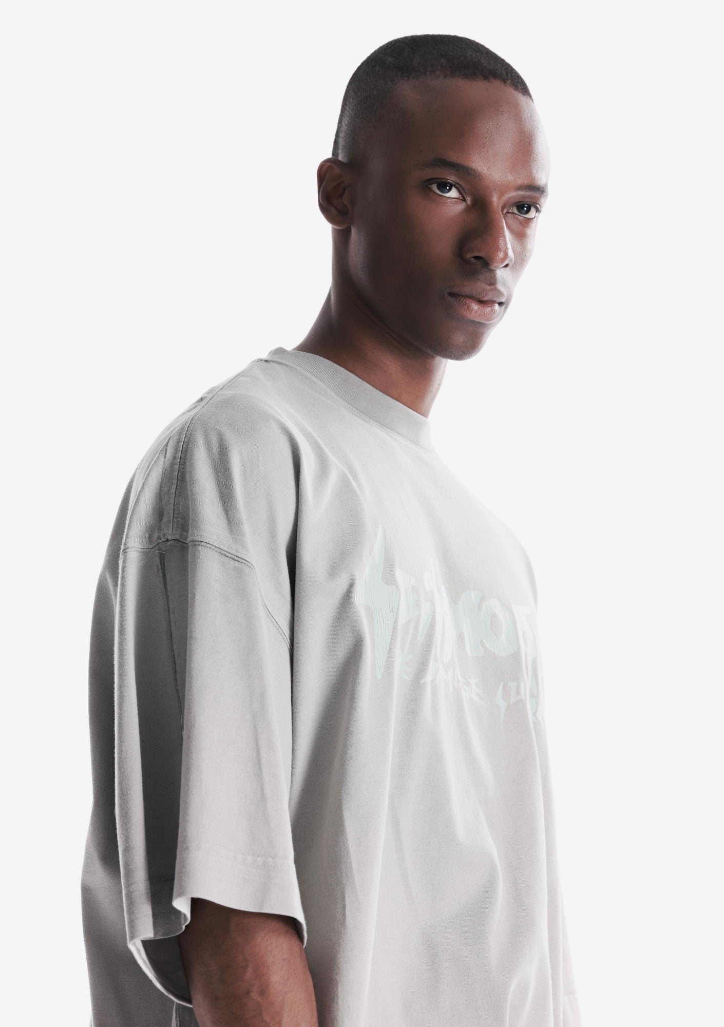 Basic Logo Loose Fit  T-Shirt Tm142