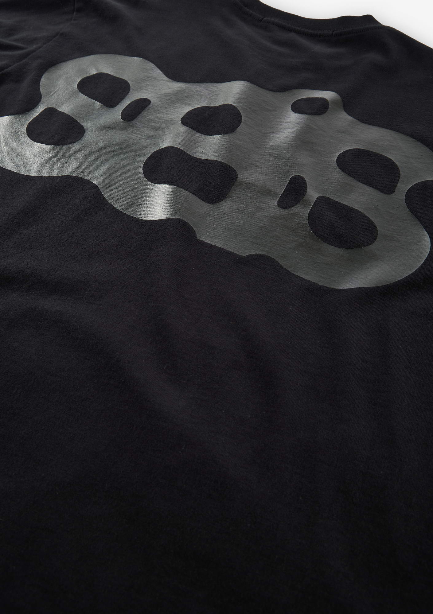 Tonal Logo Longsleeve T-Shirt Tu125