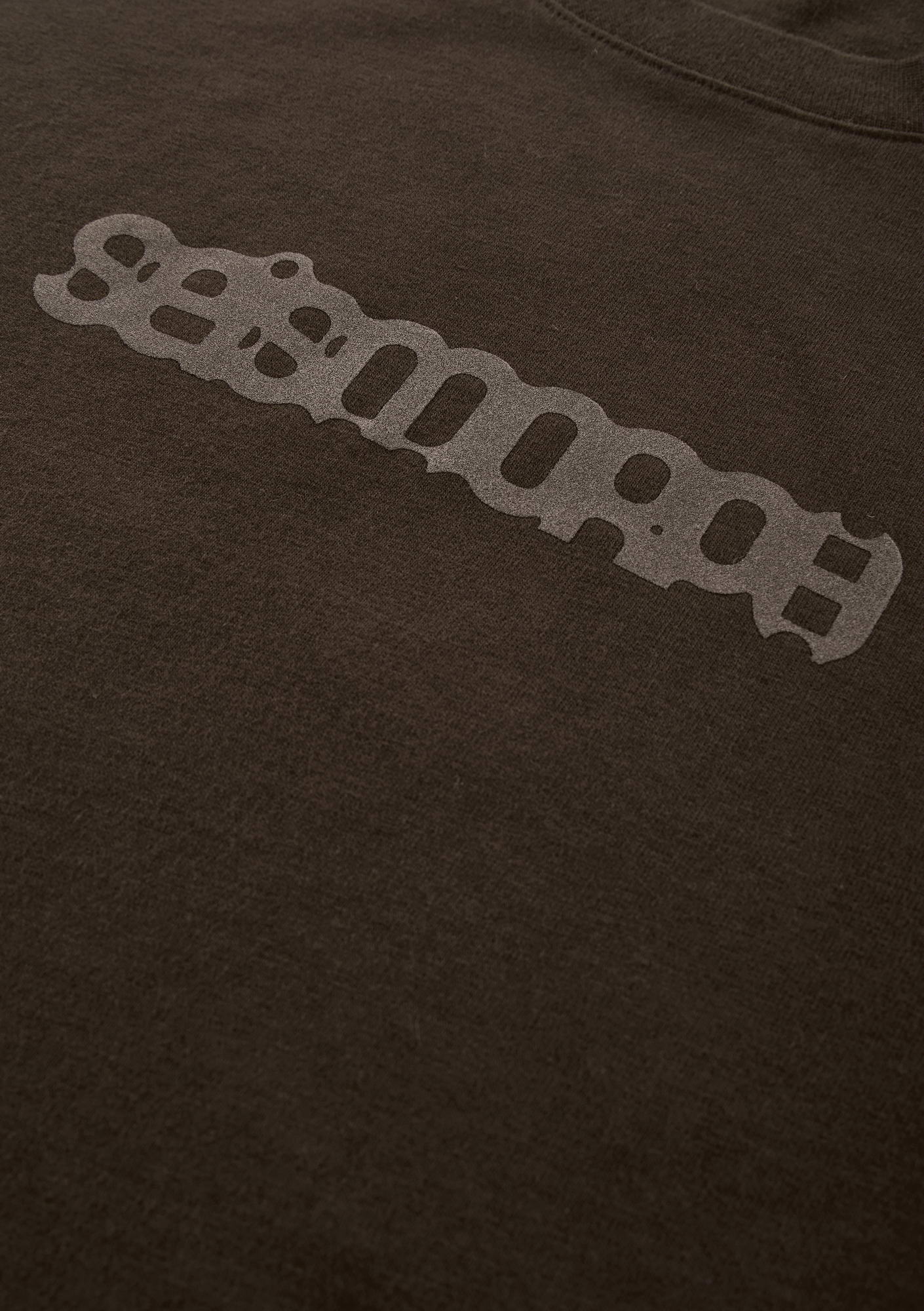 Tonal Logo Longsleeve T-Shirt Tu125