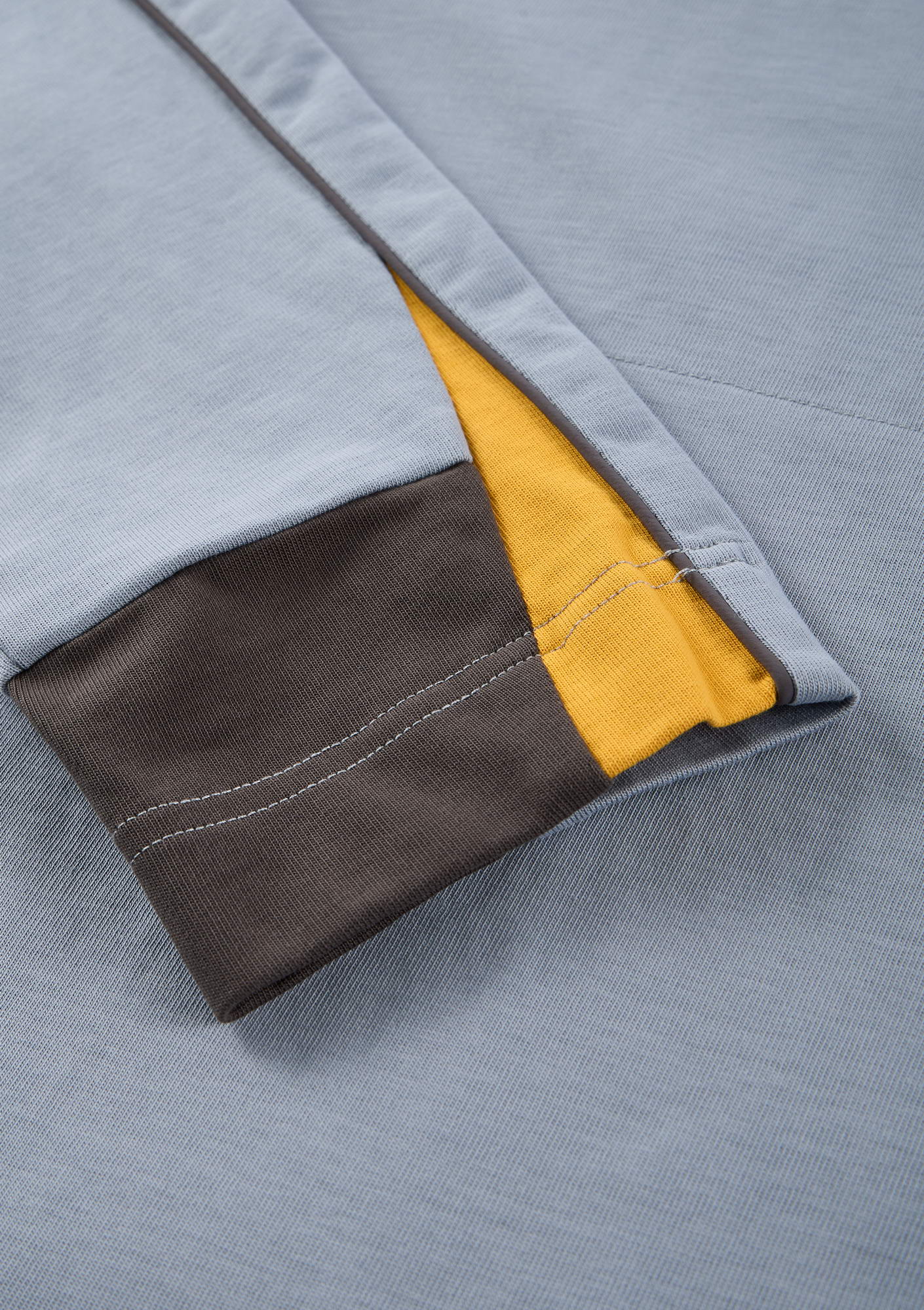 SEMERU Longsleeve T-Shirt Tu131