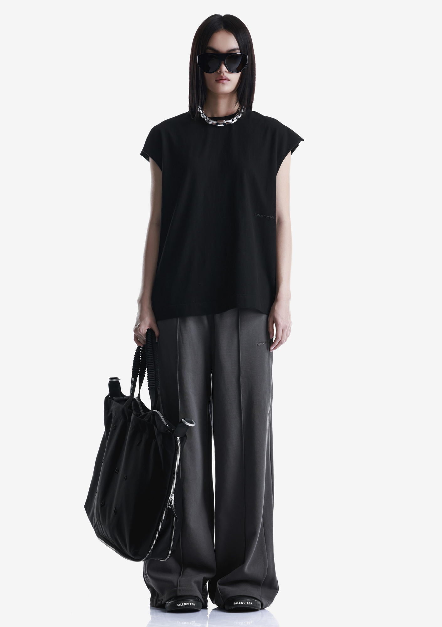 KHURU Sleeveless T-Shirt