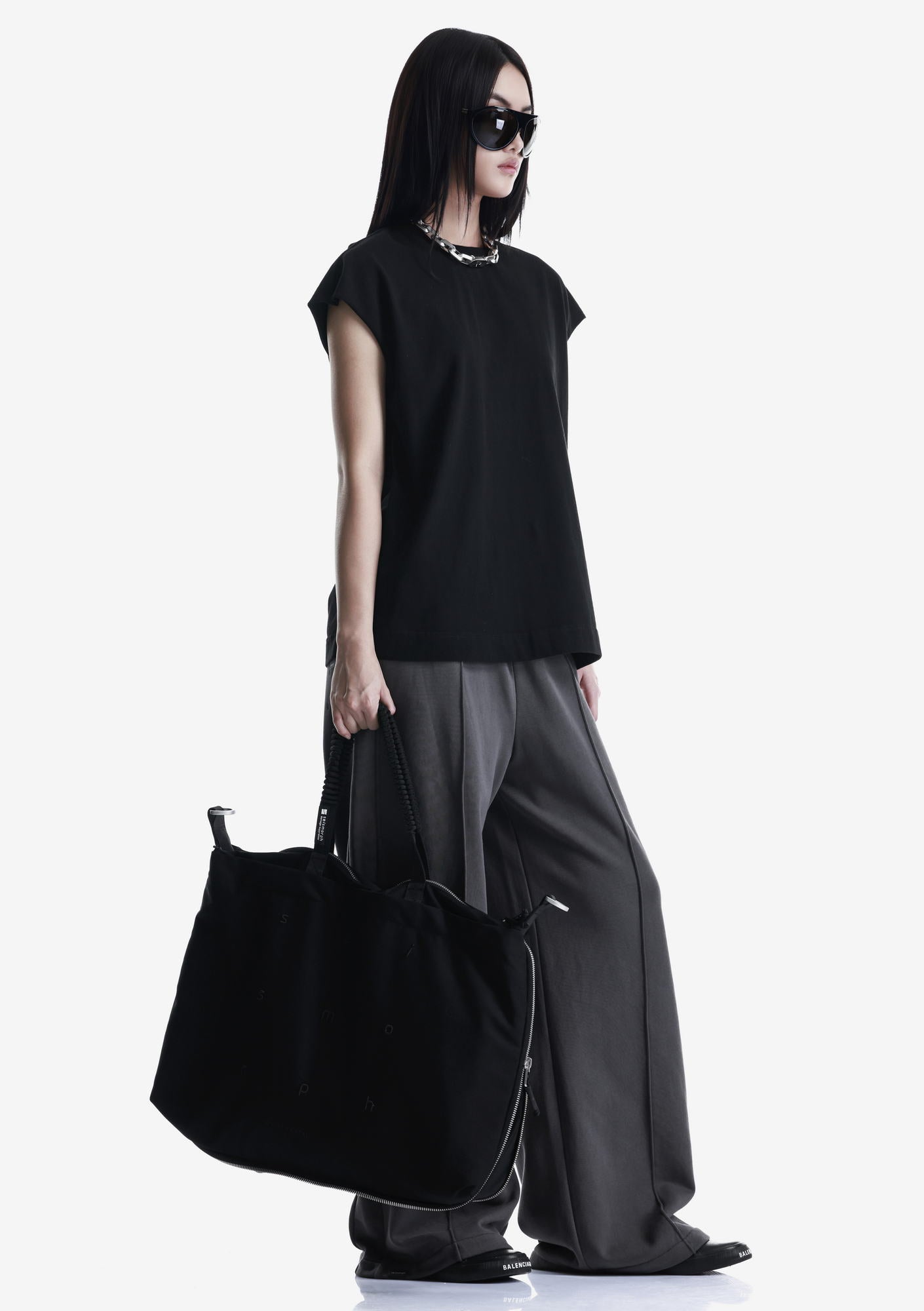 KHURU Sleeveless T-Shirt  Tw143