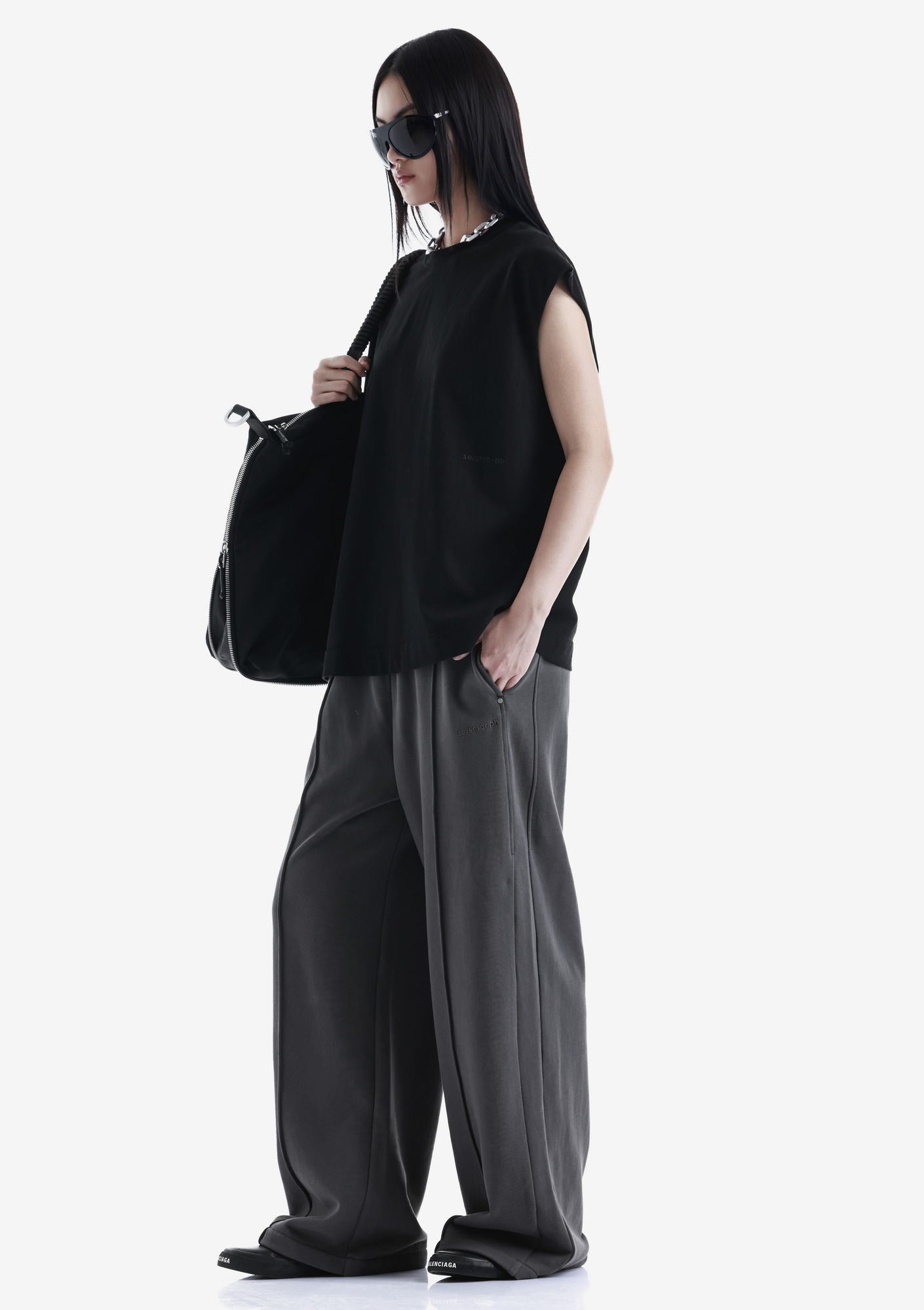 KHURU Sleeveless T-Shirt  Tw143