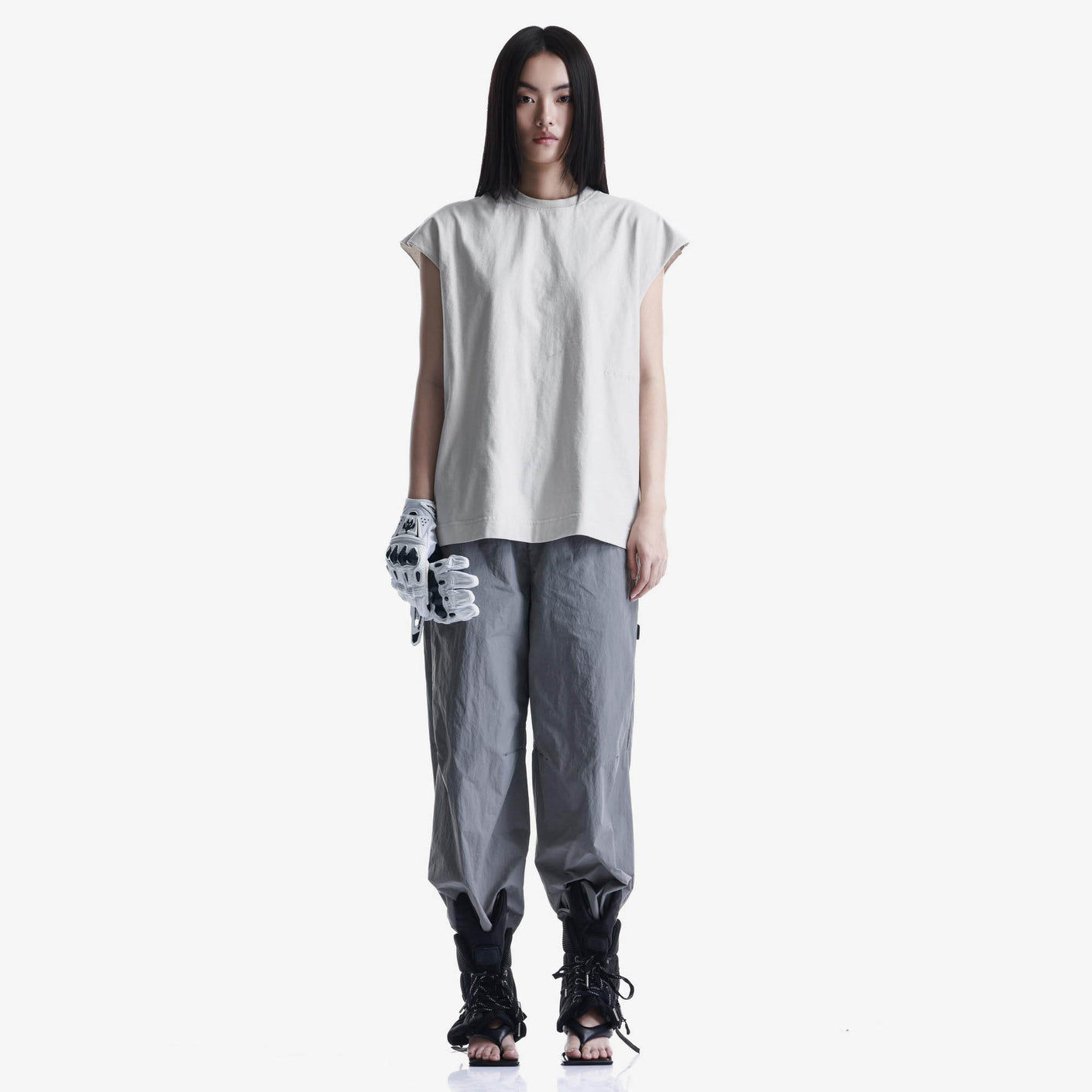 KHURU Sleeveless T-Shirt