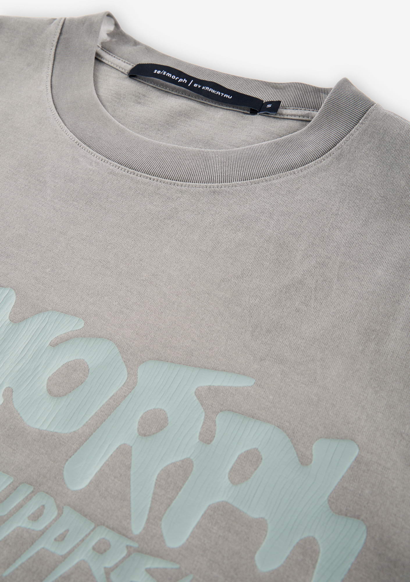 Cracked Logo Spray-Dyed T-Shirt Tw146