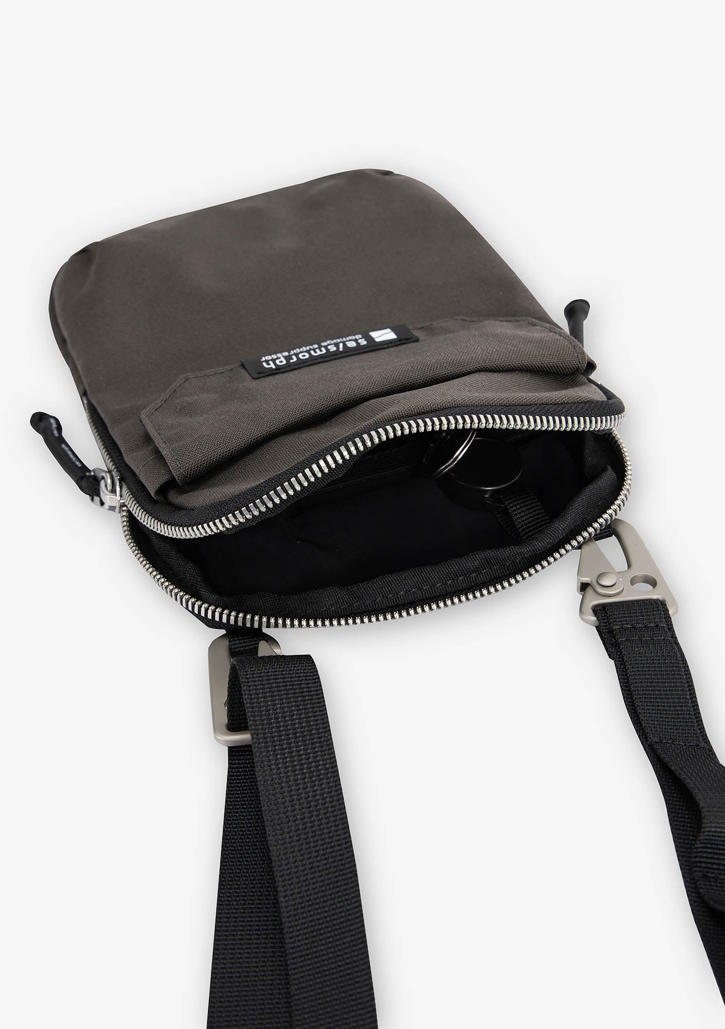 Pouch U23