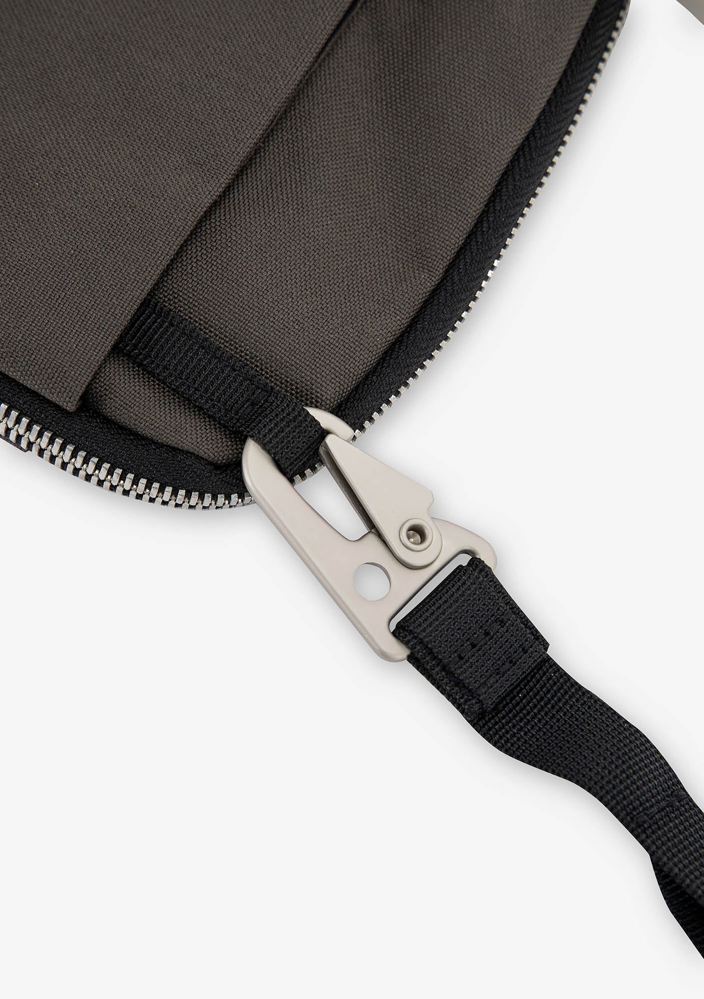 Pouch U23